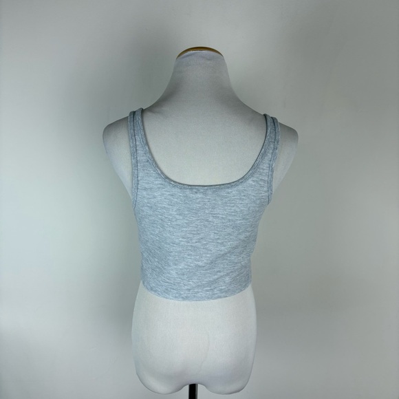 Aritizia TNA Waffle Crop Top Gray Size M - Picture 8 of 10